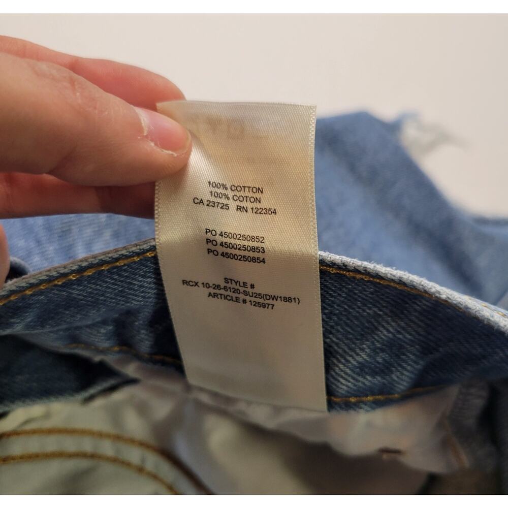 Aritzia Denim Forum Womens 25 The Ex Bf Hi Rise Denim Short Medium Blue Wash - Picture 5 of 10
